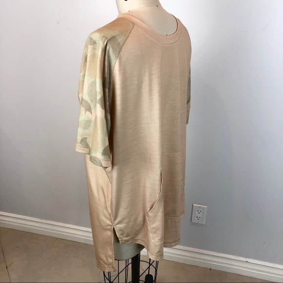 OAKBAY FITS Desert Dust Camo High Low Kangaroo Tee - Picture 4 of 8